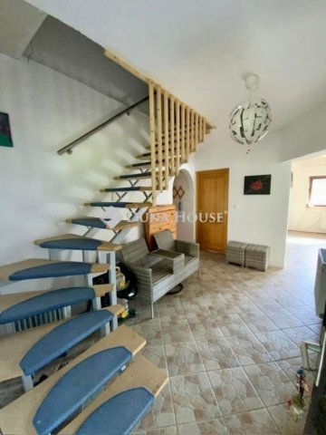 Eladó családi ház, Mecseknádasdon 75.24 M Ft, 6 szobás