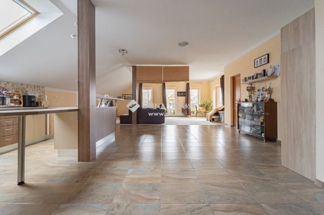 Eladó családi ház, Szigetszentmiklóson 170 M Ft, 4 szobás