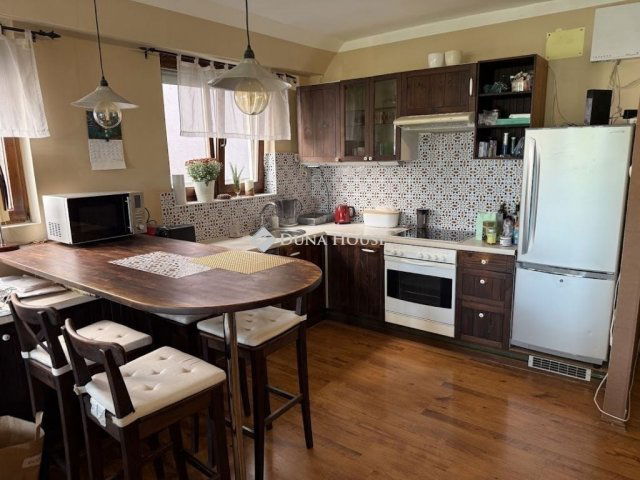 Eladó téglalakás, Szentendrén 78 M Ft, 2 szobás