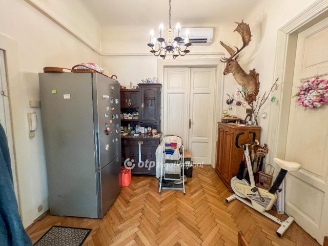 Eladó téglalakás, Budapesten, I. kerületben 199.9 M Ft, 3 szobás