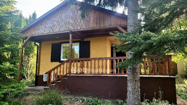 Eladó nyaraló, Balatonkenesén 49 M Ft, 2+1 szobás