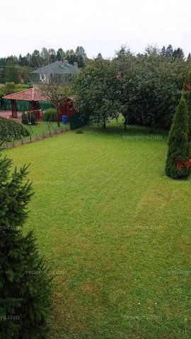 Eladó családi ház, Zalakaroson 127.5 M Ft, 8 szobás