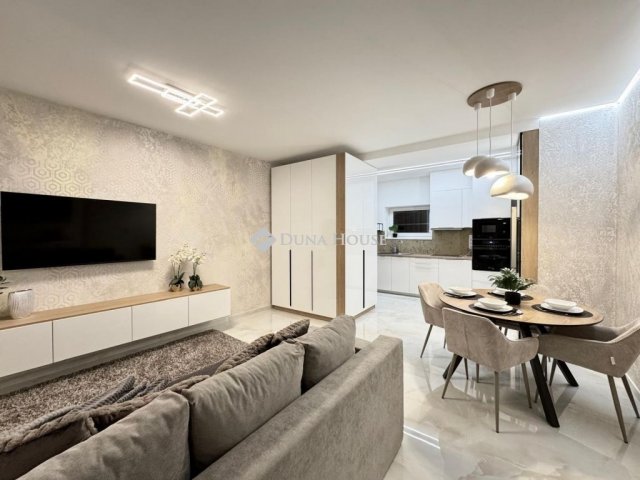 Kiadó téglalakás, albérlet, Debrecenben 250 E Ft / hó, 2 szobás