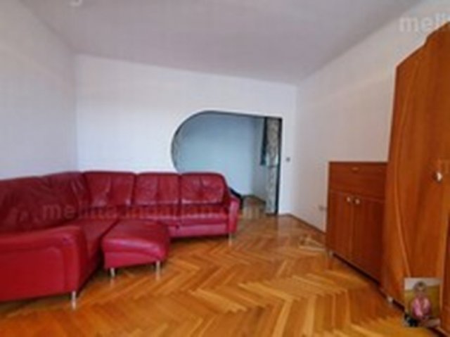 Kiadó téglalakás, albérlet, Pécsett 150 E Ft / hó, 1+1 szobás