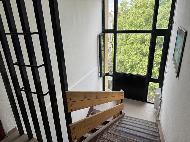 Eladó panellakás, Szentendrén 63.5 M Ft, 2 szobás