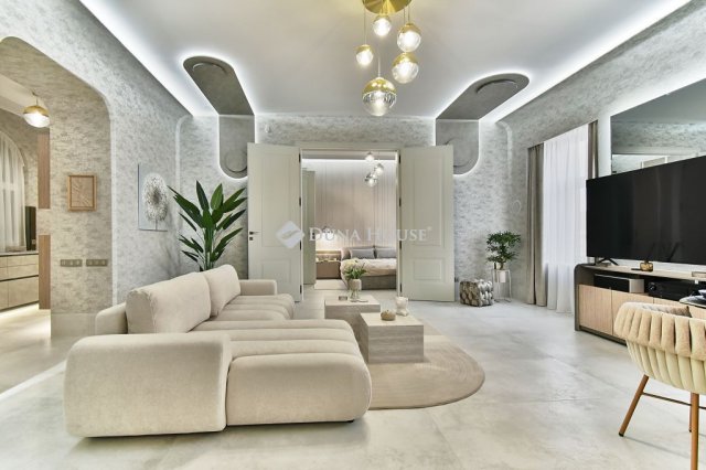 Eladó téglalakás, Budapesten, VI. kerületben 339 M Ft, 4 szobás