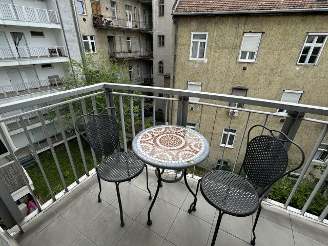 Kiadó téglalakás, albérlet, VIII. kerületben, Baross utcában