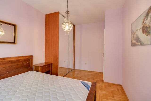 Kiadó téglalakás, albérlet, III. kerületben, Beszterce utcában