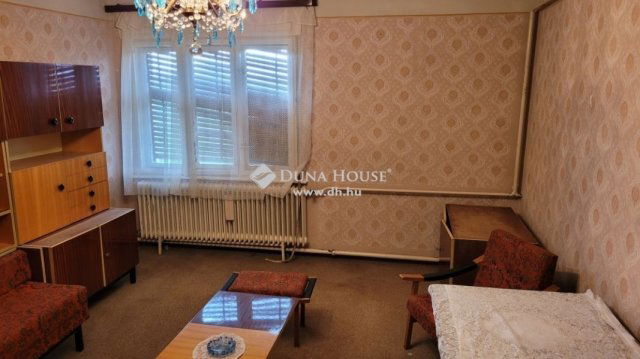 Eladó családi ház, Szigetváron 25.5 M Ft, 3 szobás