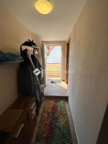 Eladó téglalakás, Pécsett 49 M Ft, 2 szobás