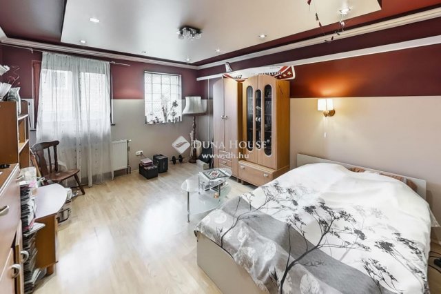 Eladó családi ház, Kecskeméten 119 M Ft, 6 szobás