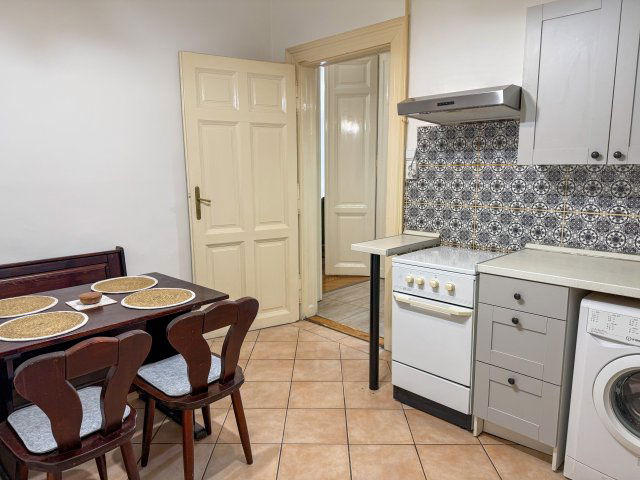 Kiadó téglalakás, albérlet, Budapesten, VIII. kerületben
