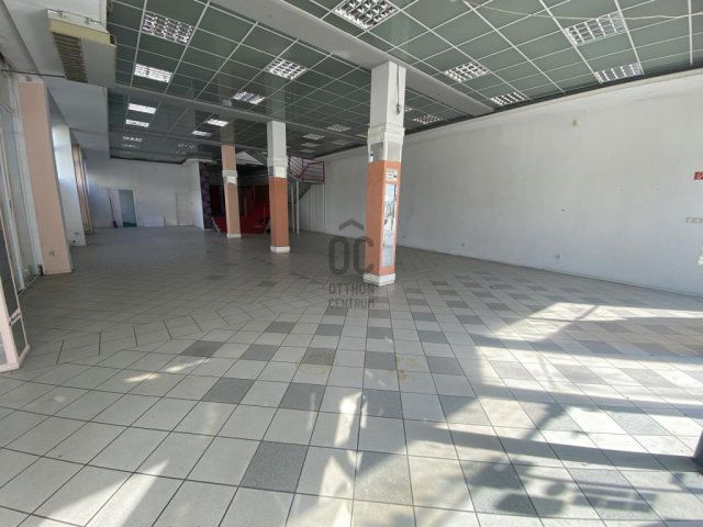 Eladó ipari ingatlan, Szolnokon 315 M Ft / költözzbe.hu