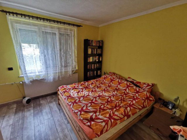 Eladó családi ház, Kisszálláson 95 M Ft, 3 szobás