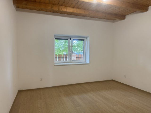 Eladó családi ház, Hevesen 79.9 M Ft, 3 szobás