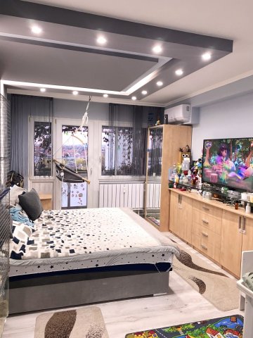 Eladó panellakás, Győrött 52.99 M Ft, 2 szobás