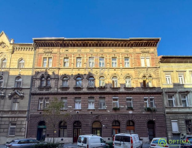 Eladó téglalakás, Budapesten, VII. kerületben 79.9 M Ft