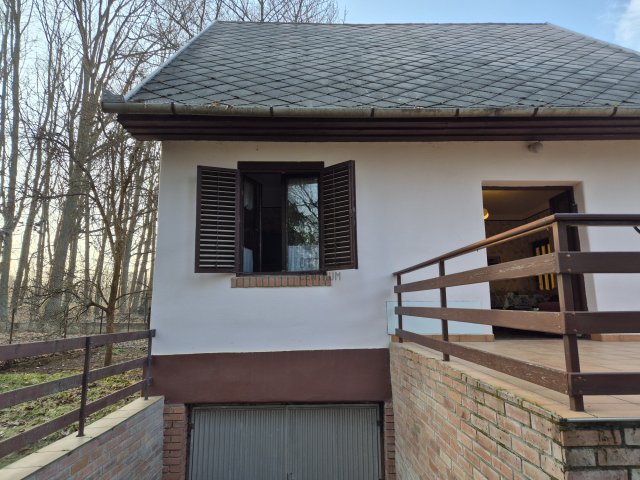 Eladó családi ház, Tiszafüreden 49.5 M Ft, 3 szobás