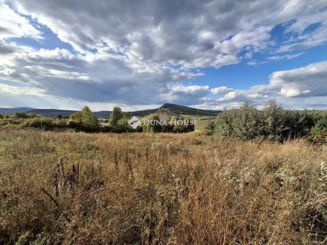 Eladó telek, Ürömön 120 M Ft / költözzbe.hu