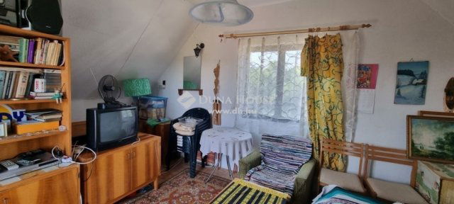 Eladó nyaraló, Gombán 36 M Ft, 2 szobás / költözzbe.hu