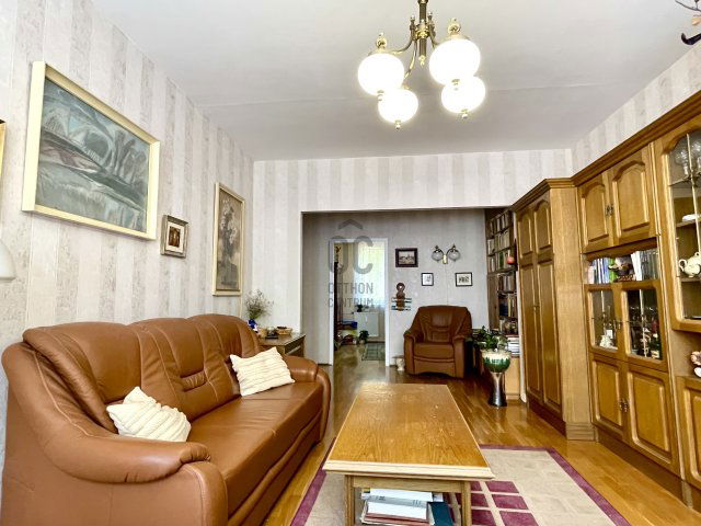 Eladó panellakás, Sopronban 47.9 M Ft, 2 szobás