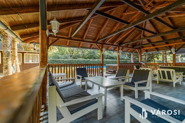 Eladó hotel, Dobozon 69.5 M Ft, 9 szobás / költözzbe.hu