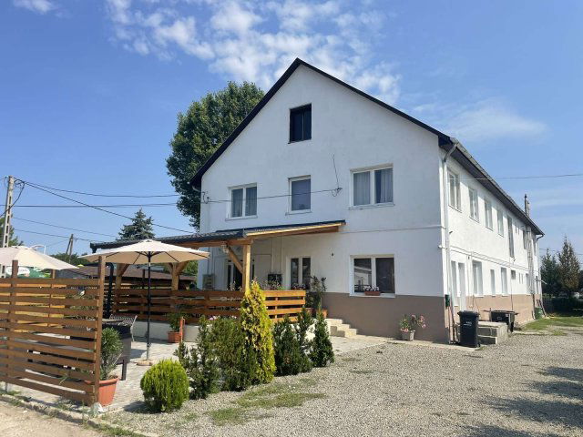 Kiadó családi ház, albérlet, Aszódon 1300 E Ft / hó, 22 szobás