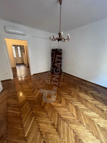 Kiadó téglalakás, albérlet, XIII. kerületben, Balzac utcában