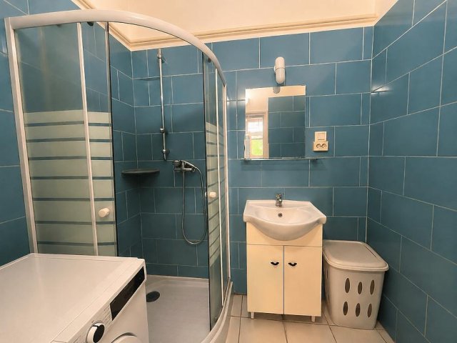 Eladó téglalakás, Budapesten, III. kerületben 32.9 M Ft