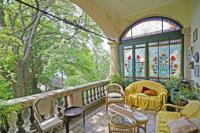 Eladó családi ház, Törökbálinton 687.75 M Ft, 5+5 szobás