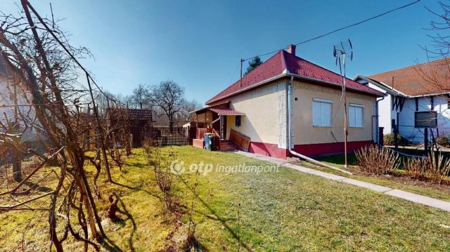 Eladó családi ház, Vásárosnaményben 26.9 M Ft, 2 szobás