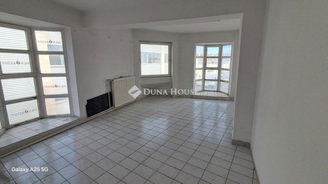 Eladó iroda, Szombathelyen 24.5 M Ft / költözzbe.hu