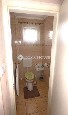 Eladó családi ház, Debrecenben 42 M Ft, 2 szobás