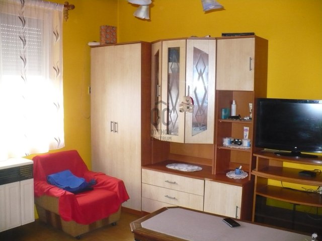 Eladó családi ház, Fülöpön 25.99 M Ft, 3 szobás