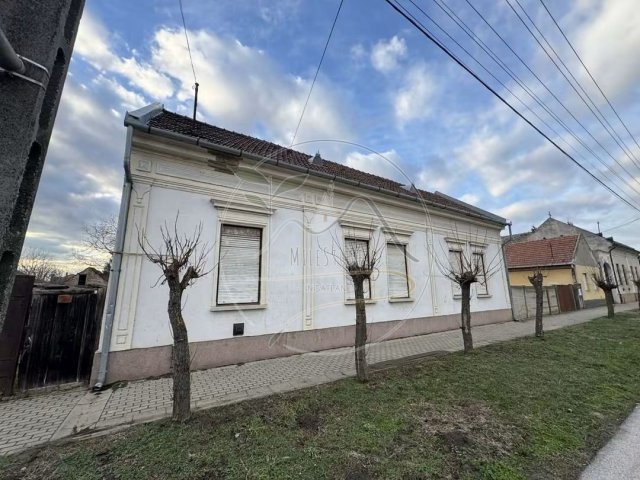Eladó családi ház, Eleken 17.5 M Ft, 5 szobás