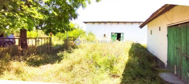 Eladó mezogazdasagi ingatlan, Pusztaszeren 32 M Ft, 5 szobás