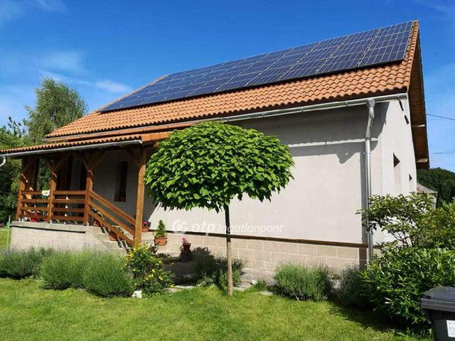 Eladó családi ház, Csehbányán 65 M Ft, 3 szobás