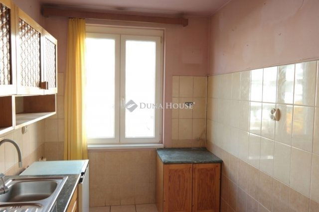 Eladó téglalakás, Budapesten, XX. kerületben 58.5 M Ft, 2 szobás