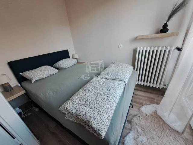 Eladó téglalakás, VII. kerületben, Bethlen Gábor utcában