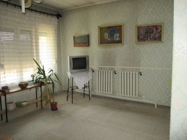 Eladó ikerház, Békéscsabán 27.9 M Ft, 2+2 szobás