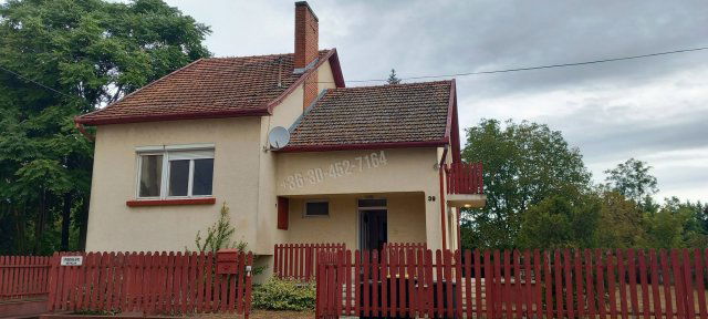 Eladó családi ház, Kiskunmajsán, Iparhegyi utcában 49 M Ft