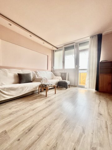 Eladó panellakás, Budapesten, XX. kerületben 74.9 M Ft, 3 szobás