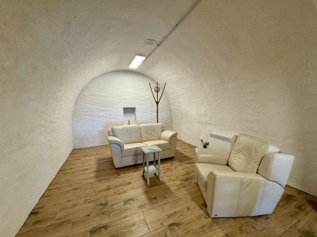 Eladó nyaraló, Rezin 44.9 M Ft, 2 szobás / költözzbe.hu