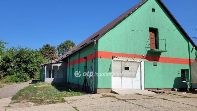 Kiadó ipari ingatlan, Gödön 786 E Ft / hó / költözzbe.hu