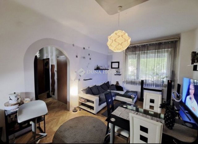 Eladó téglalakás, Budapesten, XIV. kerületben 79 M Ft, 3 szobás