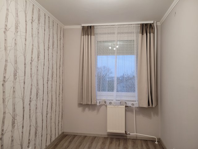 Kiadó panellakás, albérlet, X. kerületben, Székfűvirág utcában