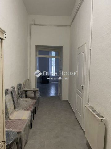 Kiadó téglalakás, albérlet, Budapesten, V. kerületben, 2 szobás