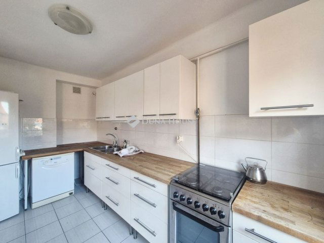 Eladó téglalakás, Budapesten, XIV. kerületben 156 M Ft, 5 szobás