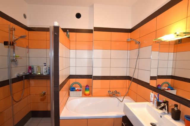 Eladó sorház, Debrecenben 79.9 M Ft, 3 szobás