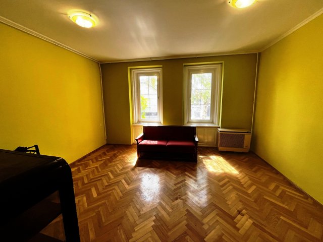 Kiadó családi ház, albérlet, Jászberényben 250 E Ft / hó